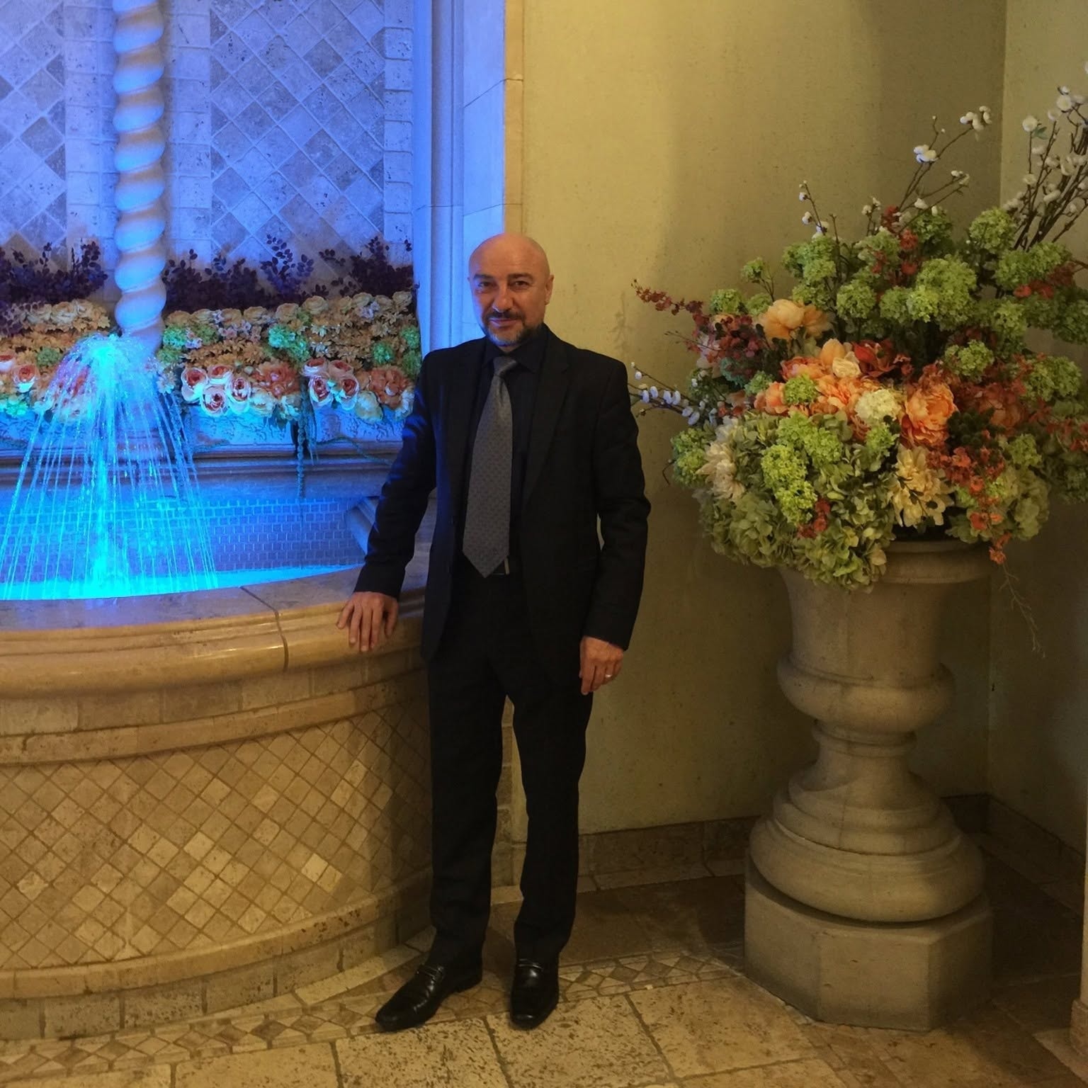 Armen Alakheryan at a formal event